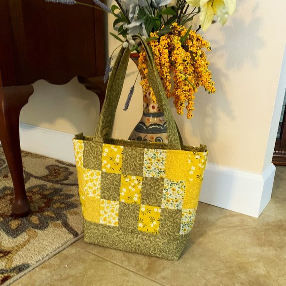 Handmade Sage Green & Marigold Floral Patchwork Quilted Tote Bag w/ Zip Closure - Picture 1 of 6